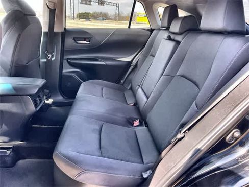 Used 2021 Toyota Venza LE w/ Carpet Mat Package (TMS) image 14