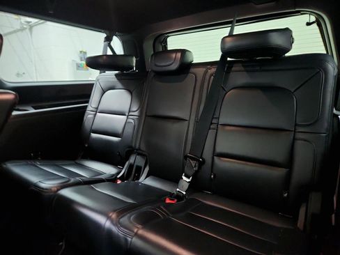 Used 2021 Lincoln Navigator L Reserve w/ Luxury Package image 27