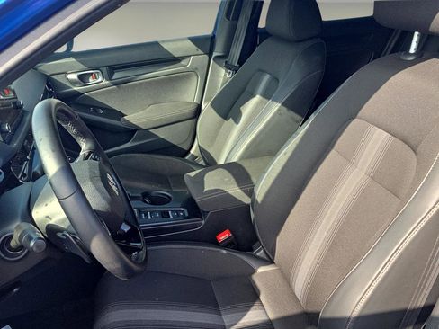 Used 2023 Honda Civic Sport image 28