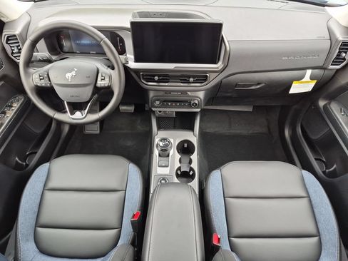 New 2026 Ford Bronco Sport Outer Banks w/ Outer Banks Tech Package+ AWD/4WD image 13