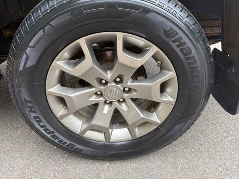 Used 2016 Nissan Frontier SL AWD/4WD image 26