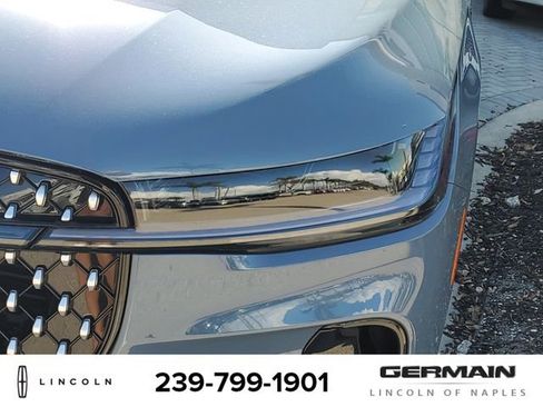 New 2026 Lincoln Nautilus Premier image 14