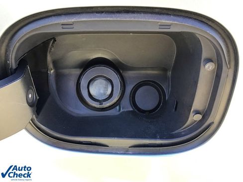 Used 2025 Chevrolet Silverado 1500 LT image 45