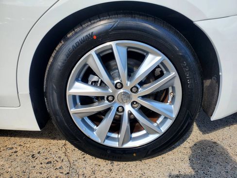 Used 2015 INFINITI Q50 Premium w/ Navigation Package RWD image 53