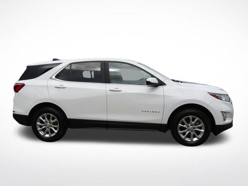 Used 2019 Chevrolet Equinox LT FWD image 2