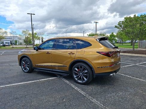 Used 2022 Acura MDX Type S AWD/4WD image 2