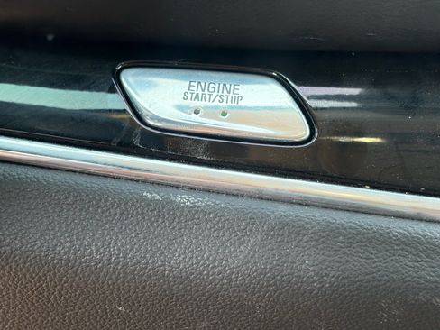 Used 2024 Buick Enclave Avenir w/ Trailering Package, 5000 lbs. FWD image 28