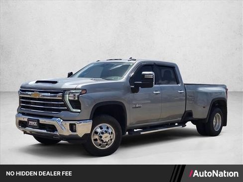 Used 2026 Chevrolet Silverado 3500 LTZ w/ LTZ Texas Edition AWD/4WD image 1