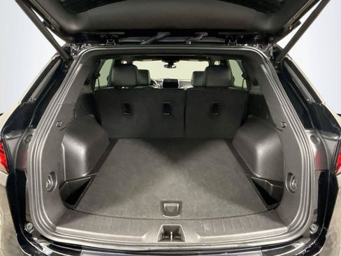 Used 2024 Chevrolet Blazer Premier AWD/4WD image 19