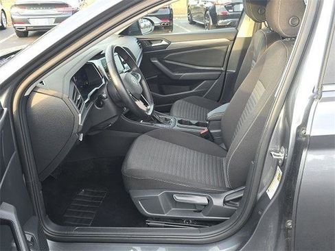 Used 2024 Volkswagen Jetta S image 9
