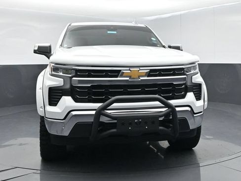 Used 2025 Chevrolet Silverado 1500 LT w/ Protection Package AWD/4WD image 3