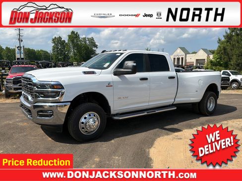 New 2026 RAM 3500 Big Horn AWD/4WD image 1
