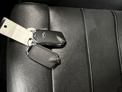 Used 2018 Kia Stinger GT2 image 29