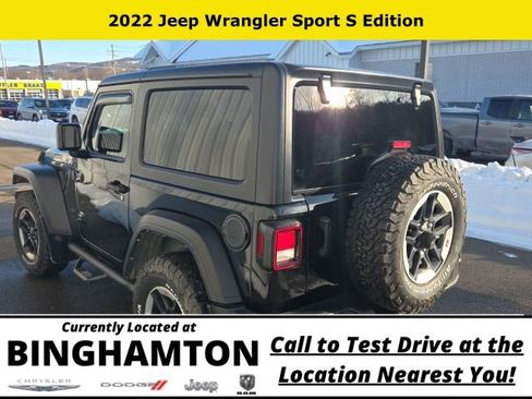 Used 2022 Jeep Wrangler Sport S image 6