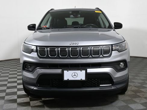 Used 2022 Jeep Compass Latitude w/ Convenience Group image 9