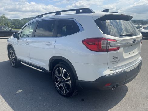 Used 2026 Subaru Ascent Limited AWD/4WD image 6