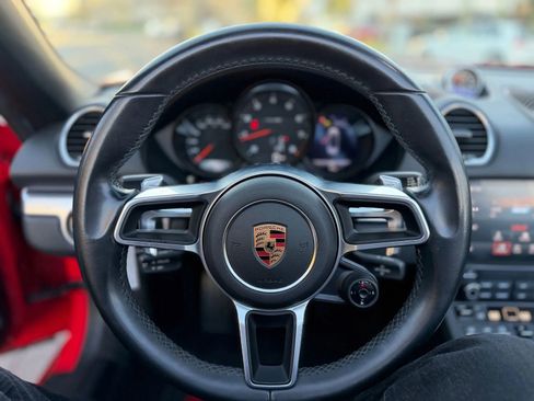 Used 2017 Porsche 718 Boxster w/ Sport Chrono Package image 33