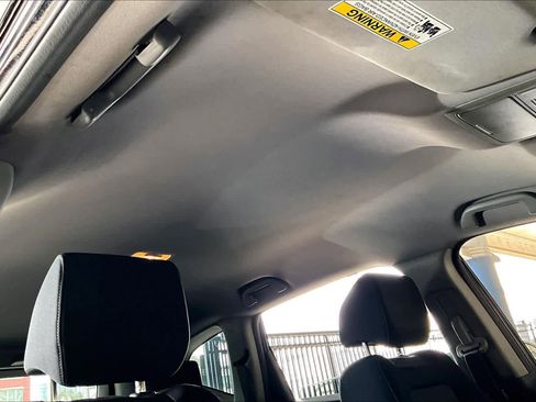 Used 2017 Honda CR-V LX image 13