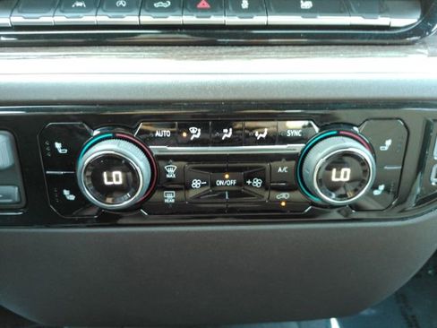 Used 2026 Chevrolet Silverado 1500 LT image 44