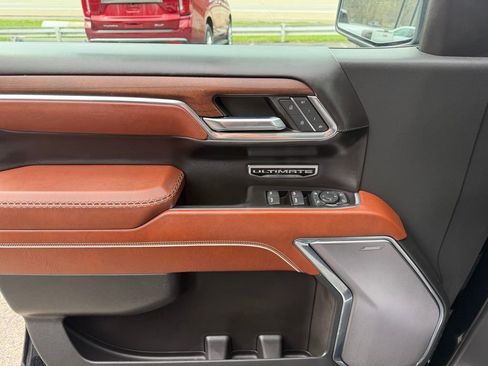Used 2023 GMC Sierra 1500 Denali Ultimate image 31