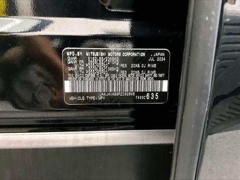 Used 2024 Mitsubishi Outlander SE AWD/4WD image 33