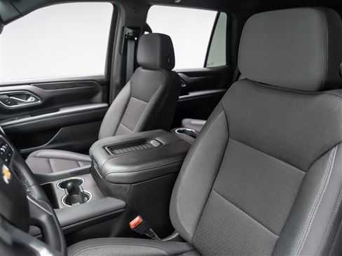Used 2024 Chevrolet Tahoe LS AWD/4WD image 16