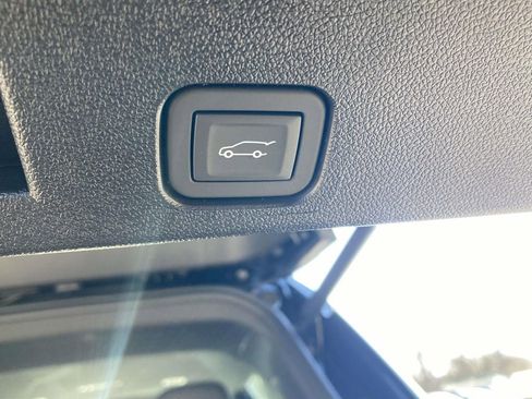 New 2026 Chevrolet Traverse LT w/ Midnight/Sport Edition image 12