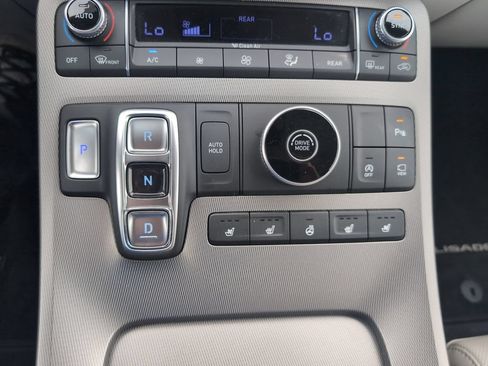 Used 2022 Hyundai Palisade Calligraphy FWD image 15