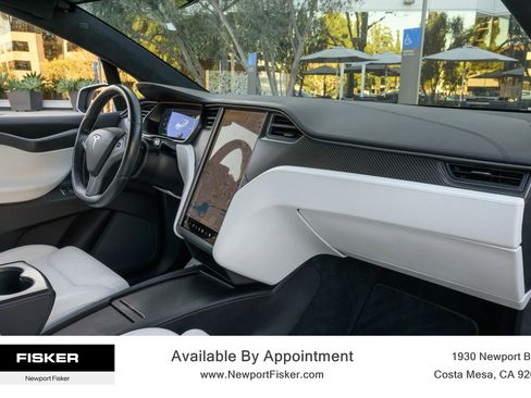 Used 2018 Tesla Model X 75D image 27