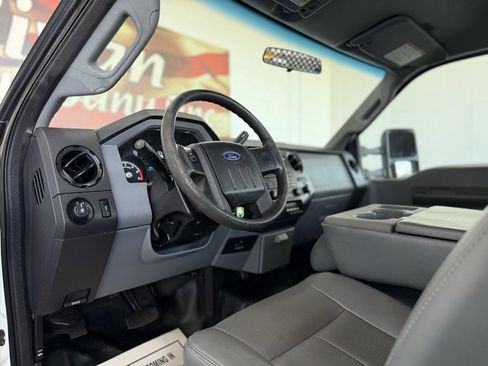 Used 2015 Ford F450 XL image 20
