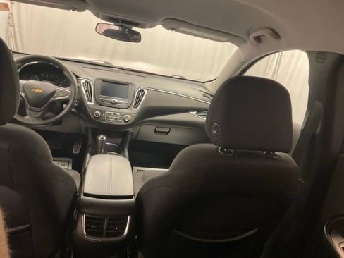 Used 2016 Chevrolet Malibu LT FWD image 7