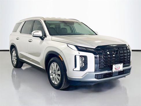 Used 2025 Hyundai Palisade SEL image 3