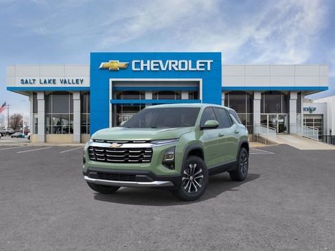 New 2026 Chevrolet Equinox LT w/ Safety and Technology Package image 8