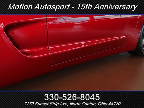 Used 2004 Chevrolet Corvette Convertible w/ Preferred Equipment Group RWD image 43
