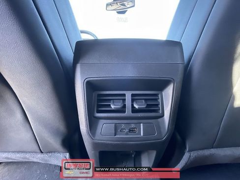 New 2026 GMC Canyon Elevation w/ Convenience Package image 21