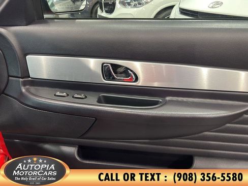 Used 2003 Ford Thunderbird RWD image 15