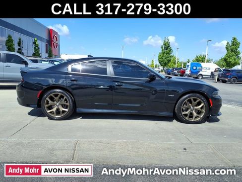 Used 2019 Dodge Charger R/T w/ Plus Group RWD image 8