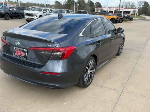 Used 2023 Honda Civic Touring image 8