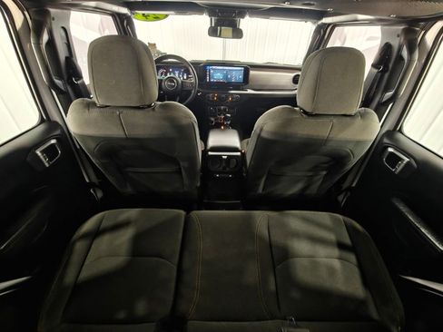 Used 2024 Jeep Wrangler Willys 4xe image 28