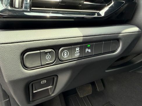 Certified 2026 Acura MDX w/ Technology Package FWD image 15