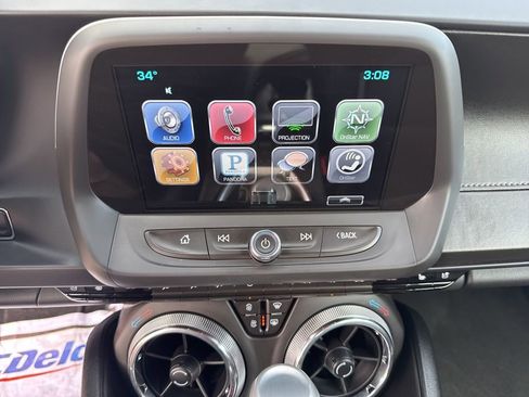 Used 2016 Chevrolet Camaro LT RWD image 21