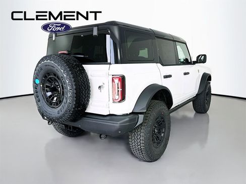 New 2026 Ford Bronco Badlands image 6