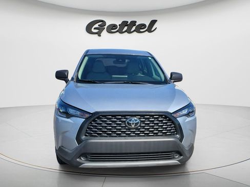 Used 2022 Toyota Corolla Cross L image 8