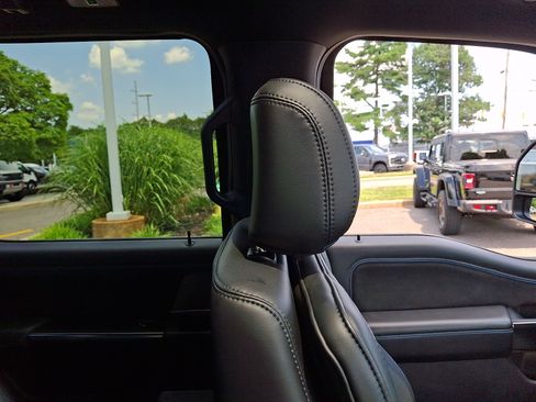 Certified 2026 Ford F450 Platinum w/ FX4 Off-Road Package AWD/4WD image 12