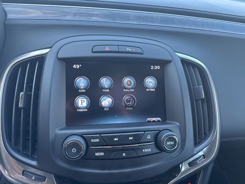 Used 2015 Buick LaCrosse Leather image 23