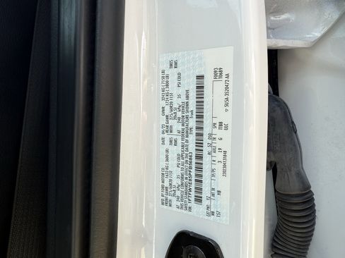 Used 2023 Ford F150 Lariat AWD/4WD image 28