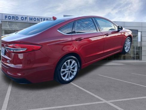 Used 2020 Ford Fusion SE image 11