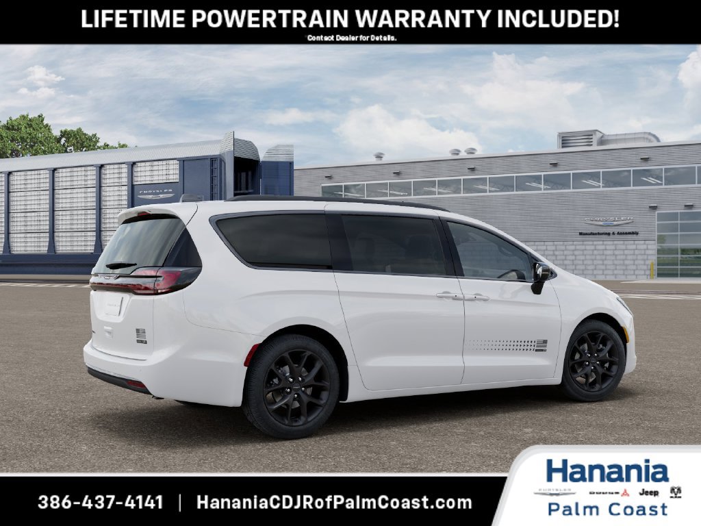 New 2027 Chrysler Pacifica Select FWD image 4
