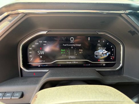 Used 2025 GMC Sierra 2500 Denali Ultimate AWD/4WD image 9