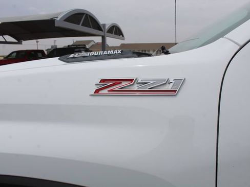 Used 2022 Chevrolet Silverado 2500 LTZ w/ LTZ Convenience Package AWD/4WD image 15